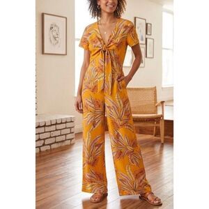 Everlynn Apparel Jumpsuit Size Small Yellow Leaf Print V-Neck Wide Leg Boho